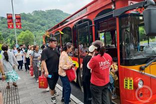 防守形同虚设！湖人本场油漆区被国王攻下76分